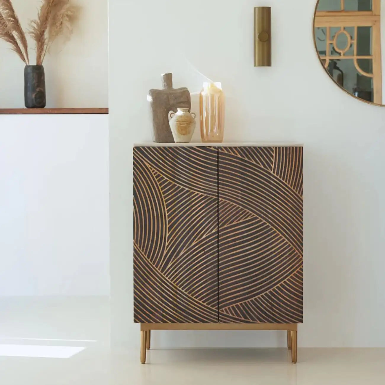 Luna Kast